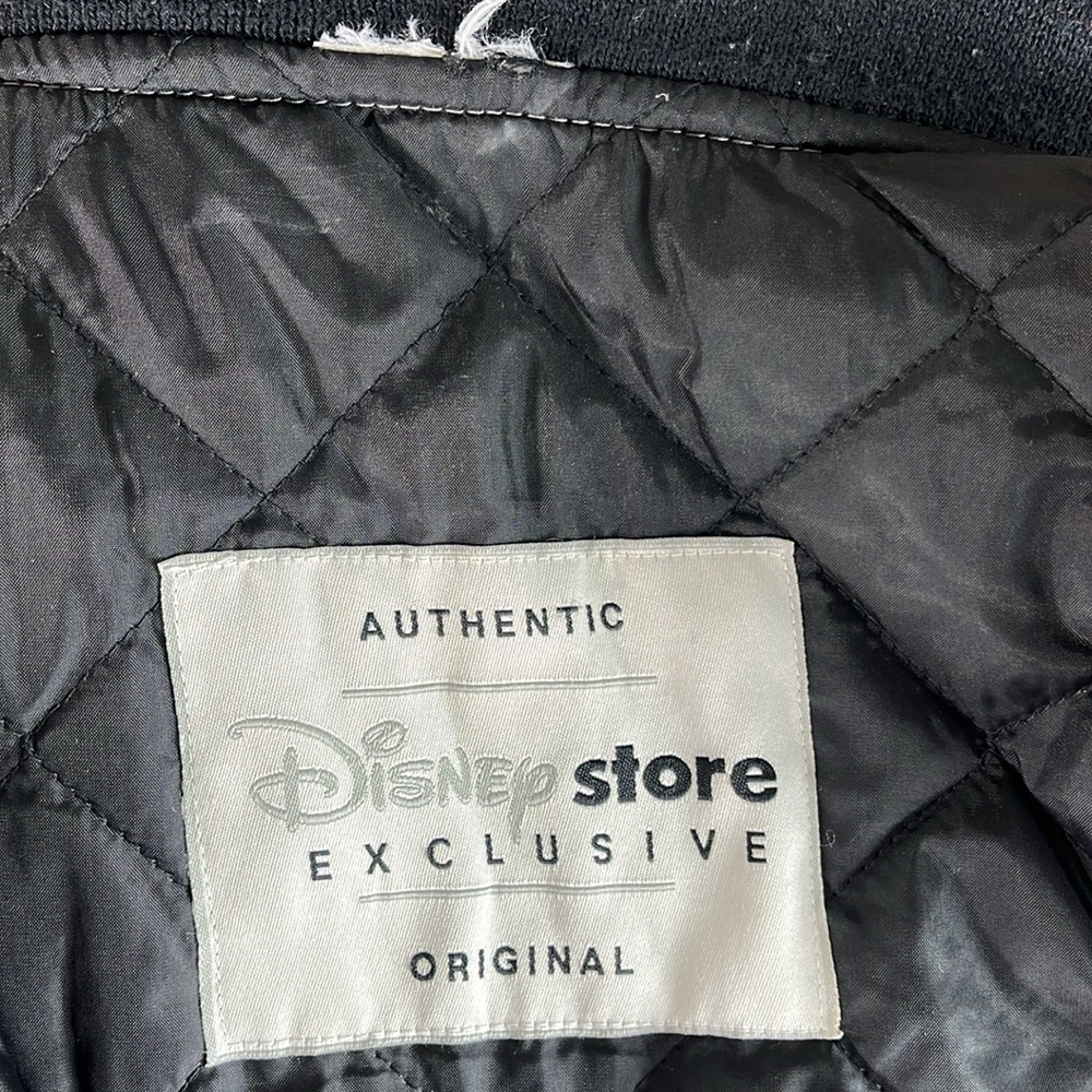 Disney Store Exclusive Grumpy Button Down Basebal… - image 8